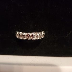 Skull ring